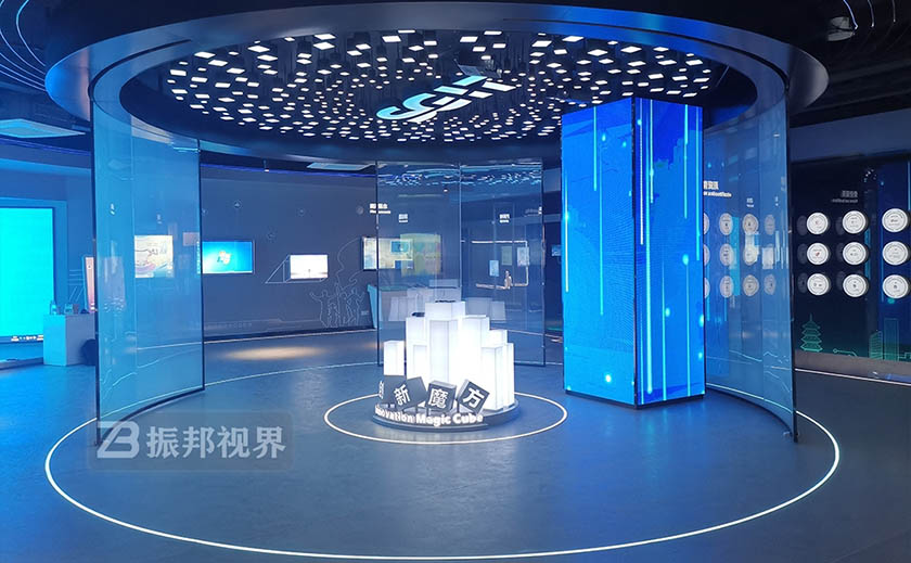 科技展廳中的互動多媒體設(shè)計效果圖